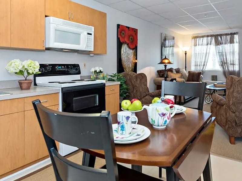Bentley Commons at Paragon Village - Nursing Home in Hackettstown, NJ photo 2