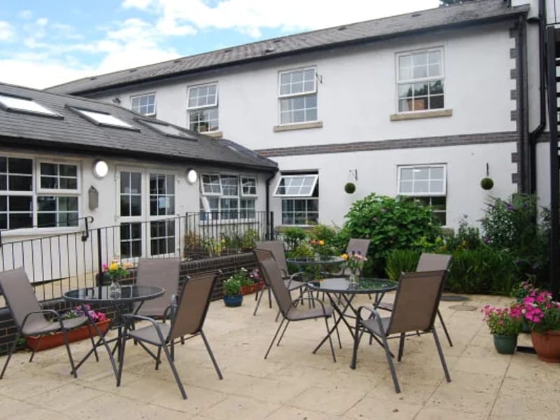 Glenfield House Nursing Home in Birmingham, England photo 3