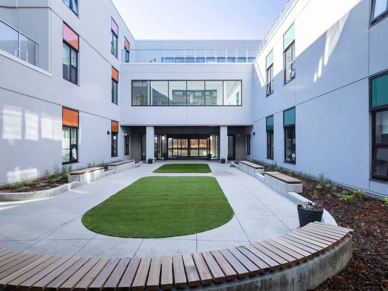 Clifton House - Assisted Living in Oldbury, England photo 1