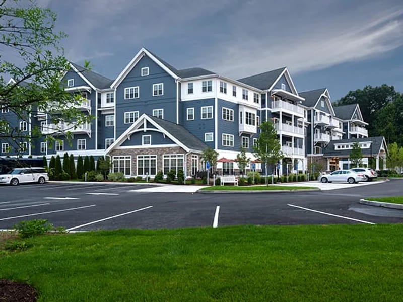 Brightview Shelton - Assisted Living in Shelton, CT photo 2