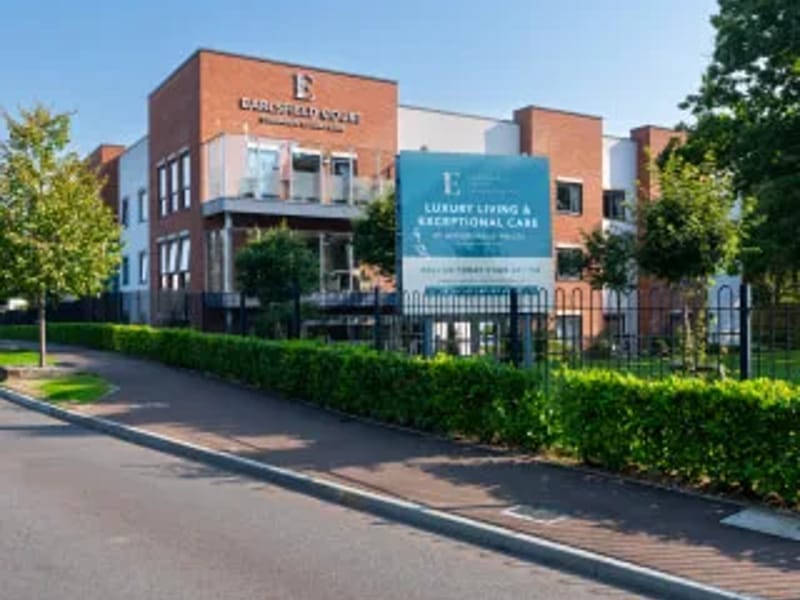Windlesham Manor - Nursing Home in Crowborough, England photo 2