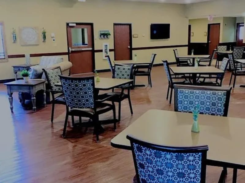 Columbia Manor Health & Rehabilitation — Nursing Home, Columbia, MO · photo 3