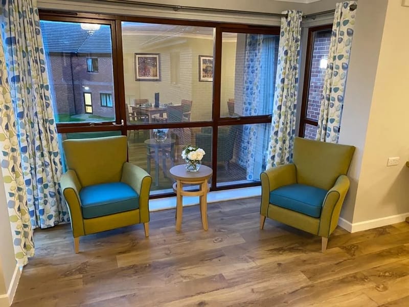 Maun View - Nursing Home in Mansfield, England photo 2