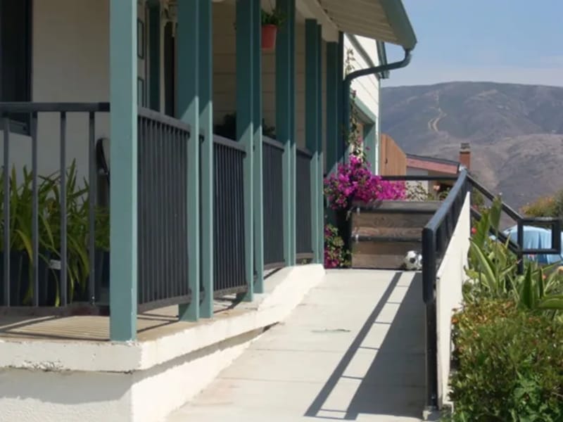 Araville Residential Care Home Iii - Assisted Living in South San Francisco, CA photo 3