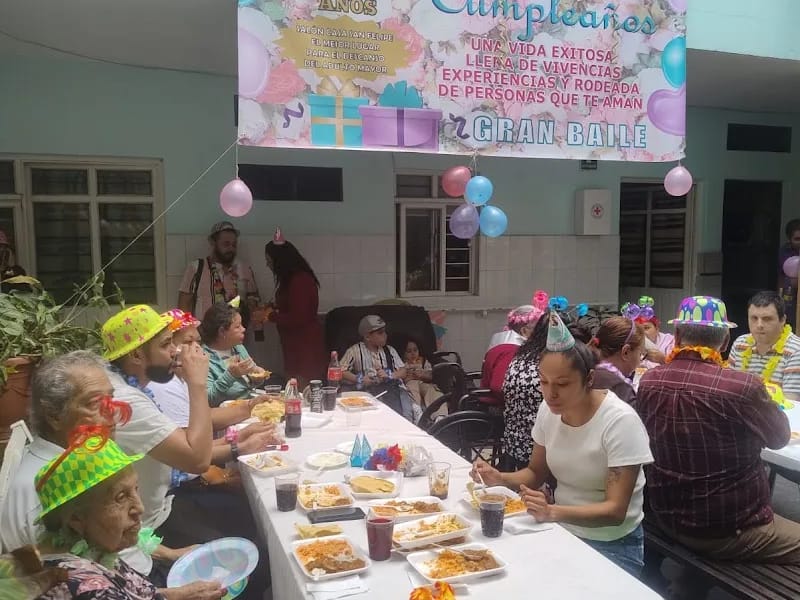 ASILO DE ANCIANOS SAN FELIPE DE JESUS - Hogar de Ancianos in San Pedro Tlaquepaque, Jalisco photo 4
