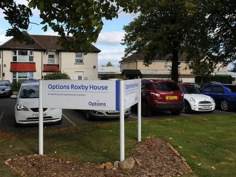 Options Roxby House - Assisted Living in Scunthorpe, England photo 2