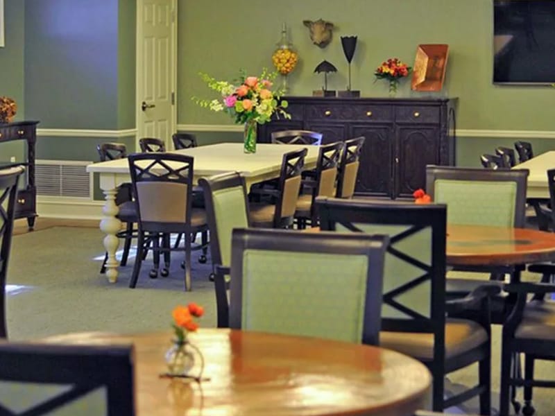 Rescare Premier Clinton - Assisted Living in Fenton, MI photo 3
