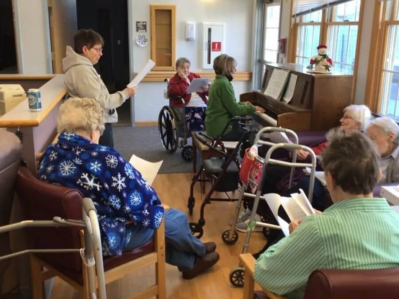 Ossian Health Care And Rehabilitation Center - Assisted Living in Ossian, IN photo 2