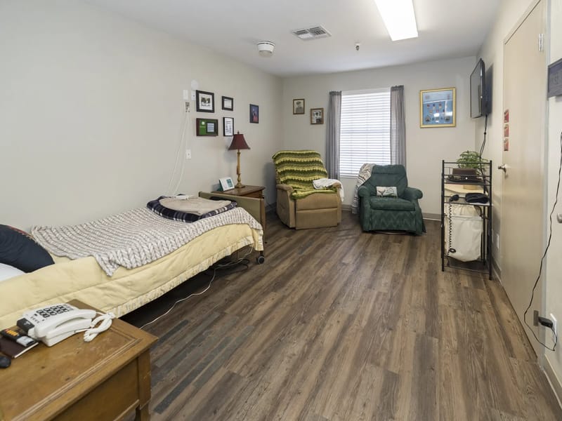 English Village Skilled Nursing and Therapy — Nursing Home, Altus, OK · photo 1