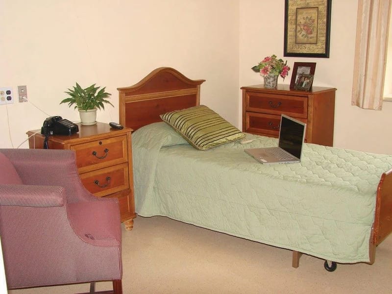 Yorktown Rehabilitation & Nursing Center — Nursing Home, Cortlandt Manor, NY · photo 2