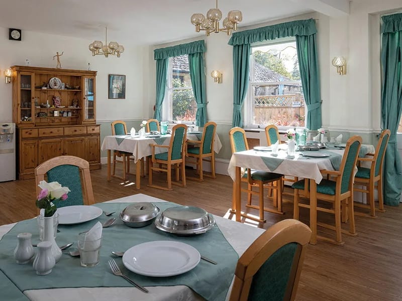 Field House - Nursing Home in Shepton Mallet, England photo 3