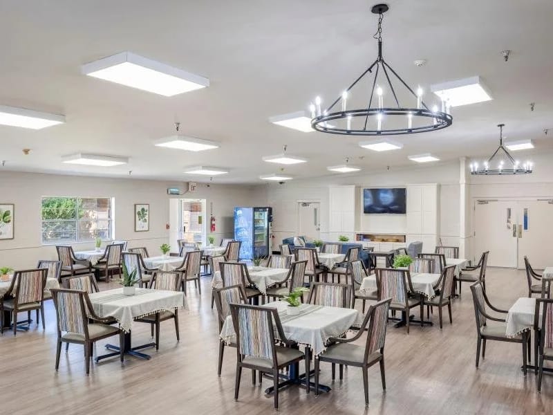 Legacy Nursing and Rehabilitation of Franklin — Nursing Home, Franklin, LA · photo 3