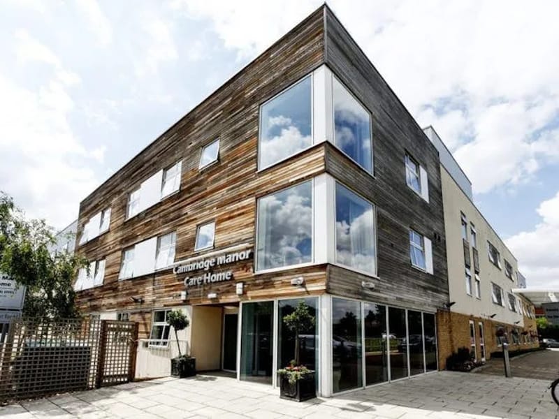 Cambridge Manor Care Home - Nursing Home in Cambridge, England photo 2