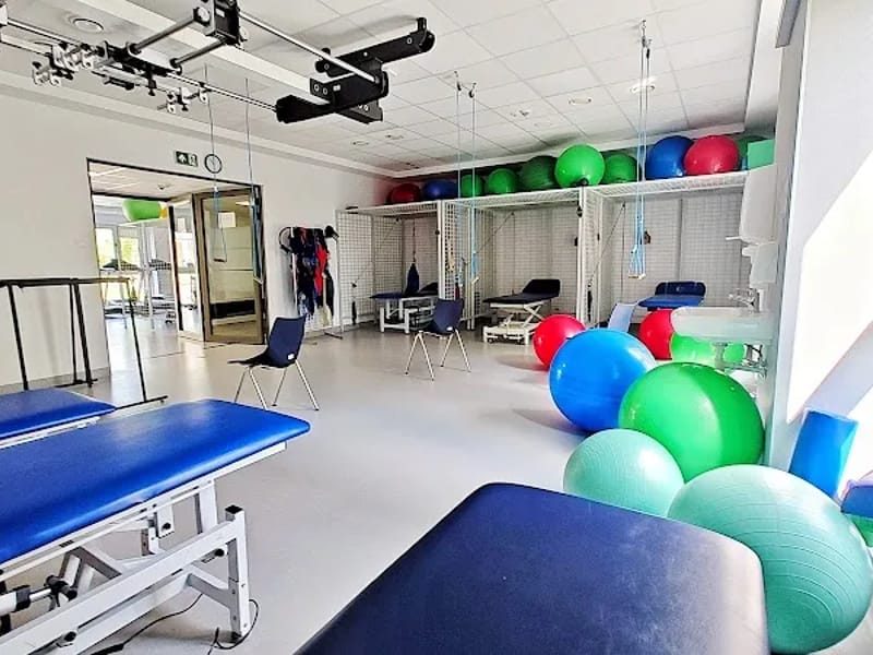 Caring - Treatment and Rehabilitation Medicine - Pielęgniarstwo domowe in Poznań, Poznań photo 3
