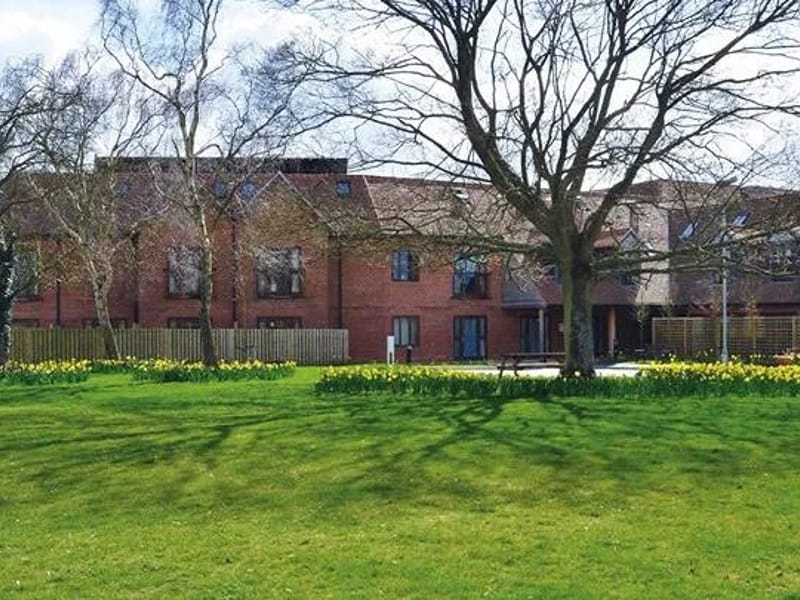 Abbeycrest Nursing Home - Nursing Home in Reading, England photo 1