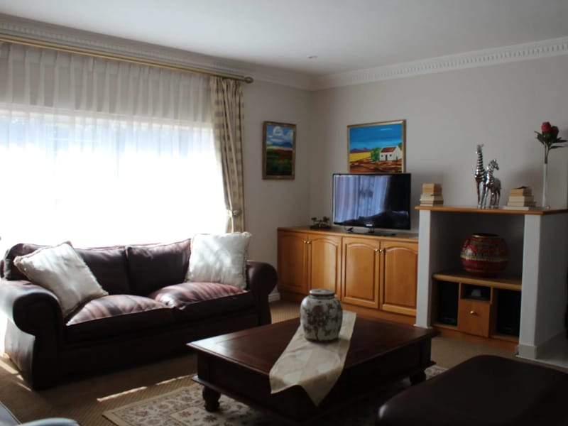 Cinnamon House - Assisted Living in Middlesbrough, England photo 3