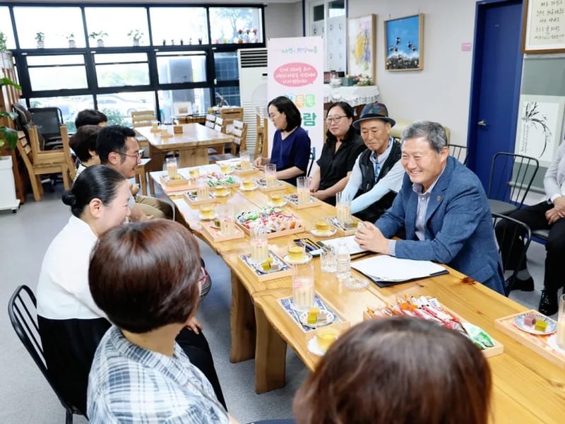 낭그늘노인복지센터 - 주간보호 in 제주시, 제주특별자치도 photo 2