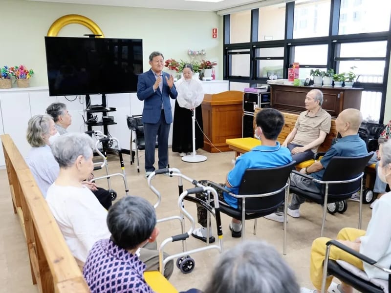 낭그늘노인복지센터 - 주간보호 in 제주시, 제주특별자치도 photo 3