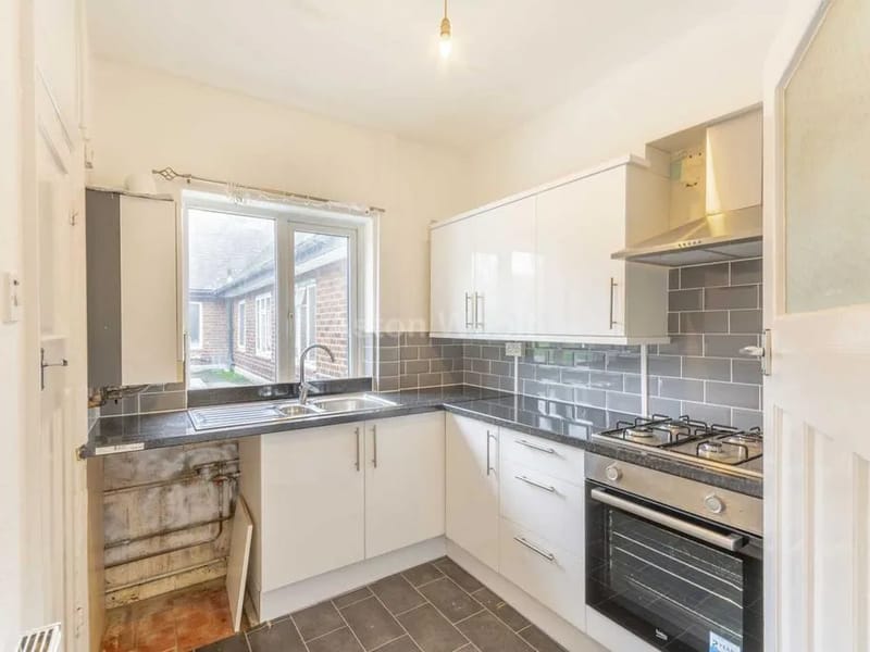 514 Arnold Road - Nursing Home in Nottingham, England photo 3