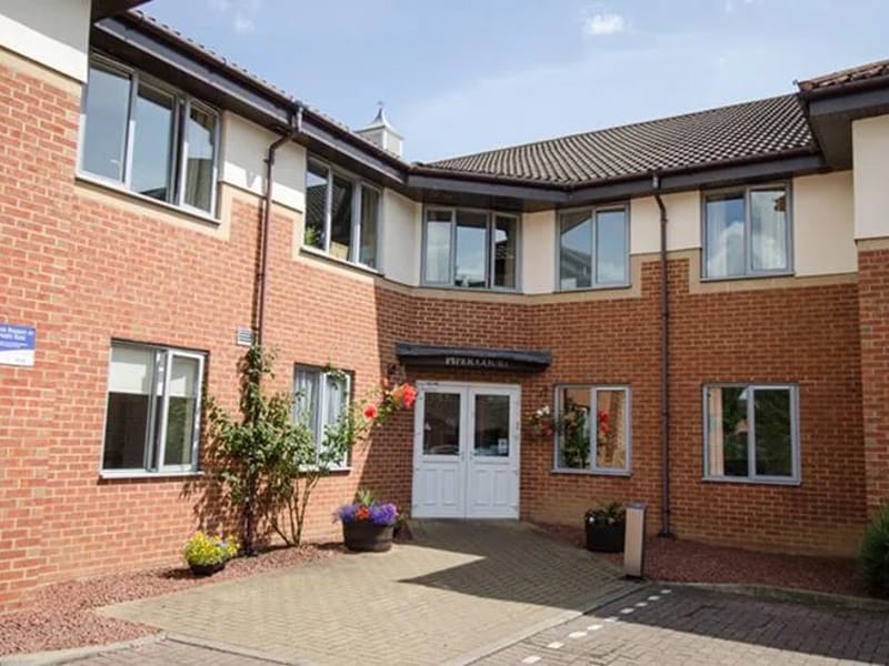 Piper Court - Assisted Living in Stockton-On-Tees, England photo 2