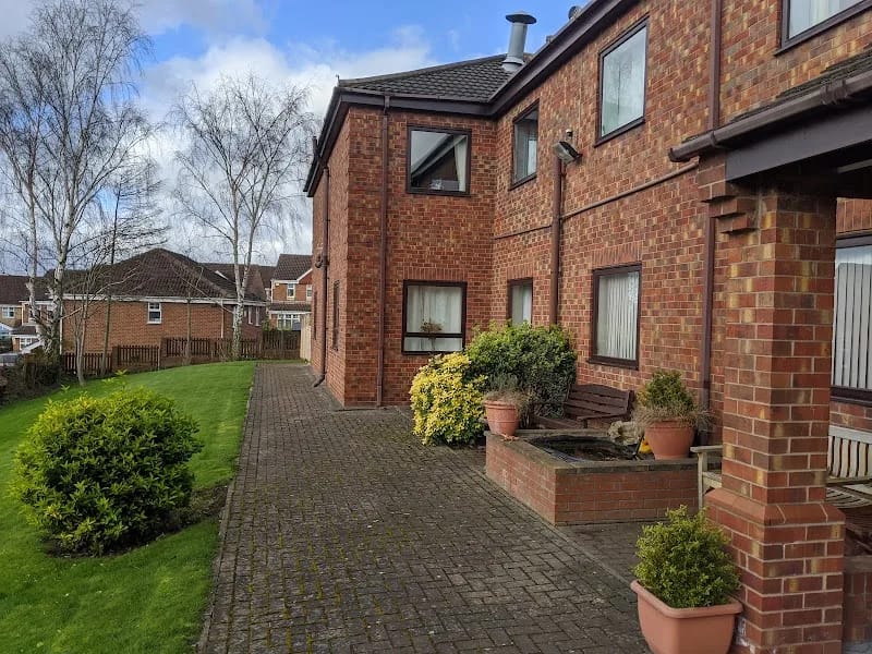 54a - In-Home Care in Pontefract, England photo 2