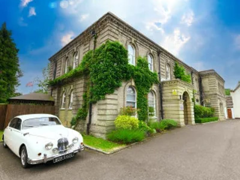 Woodbury Manor - Assisted Living in Enfield, England photo 1