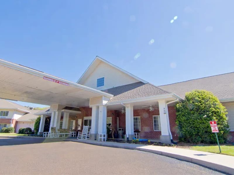 Edgewood Health & Rehabilitation - Nursing Home in Byram, MS photo 3