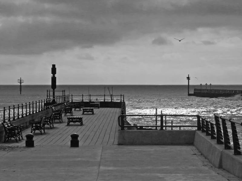 Beach Road - Assisted Living in Littlehampton, England photo 3