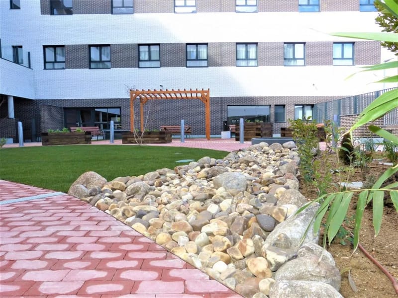 Residencia De Mayores Valdeluz Tres Cantos - Hogar de Ancianos in Tres Cantos, Madrid photo 3