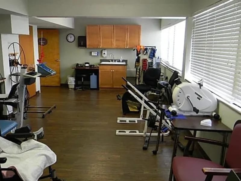 Arabella Health & Wellness of Birmingham - Nursing Home in Birmingham, AL photo 3