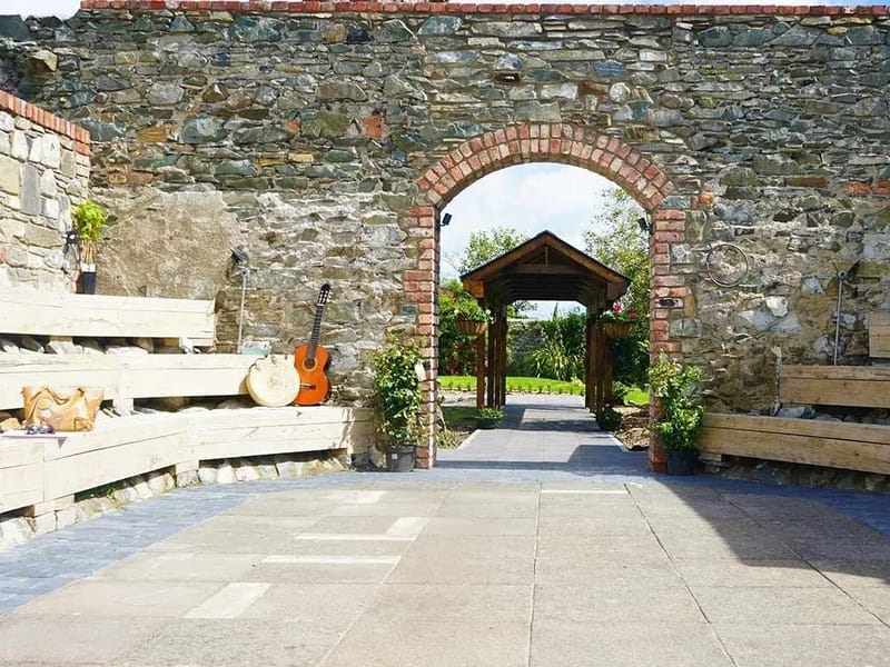 Avon's House - Assisted Living in Bedford, England photo 1