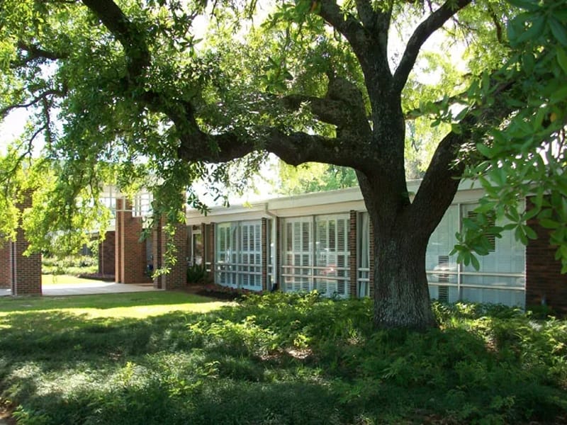 Naomi Heights Nursing & Rehabilitation Center - Nursing Home in Alexandria, LA photo 1