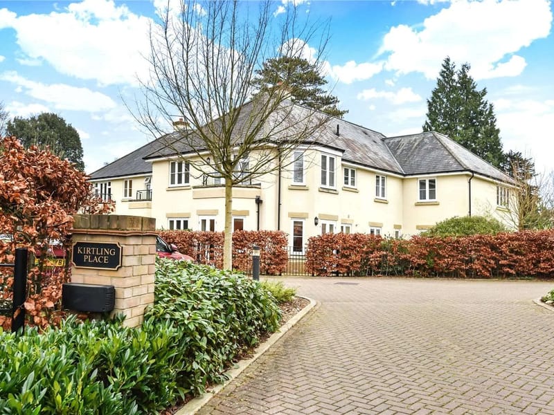 Kirtling House - Assisted Living in Winchester, England photo 3