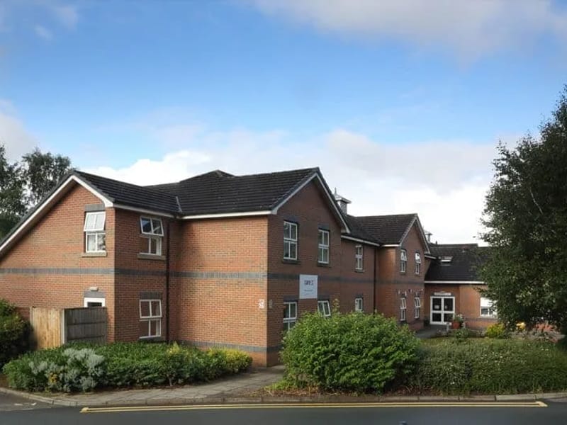 Hollins Park - Nursing Home in Macclesfield, England photo 1