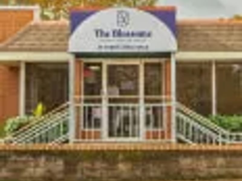 Superior Health & Rehab, LLC - Nursing Home in Conway, AR photo 2