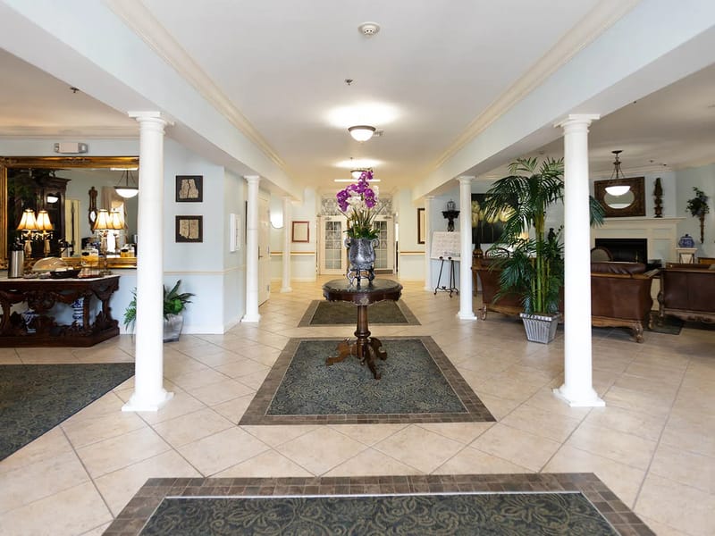 Hampton Manor - Assisted Living in Gaston, NC photo 3