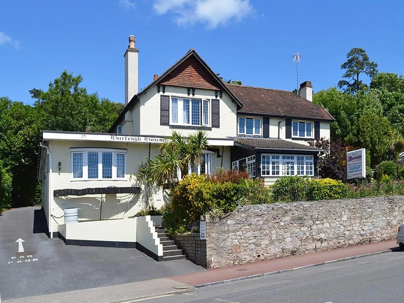 Burleigh House - Assisted Living in Baldock, England photo 3