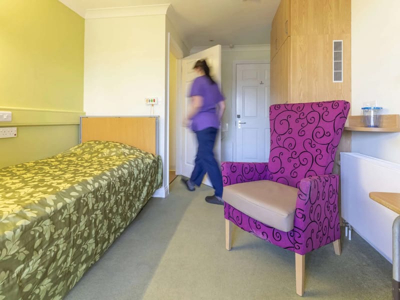 Fleming House Care Home with Nursing - Nursing Home in Eastleigh, England photo 2