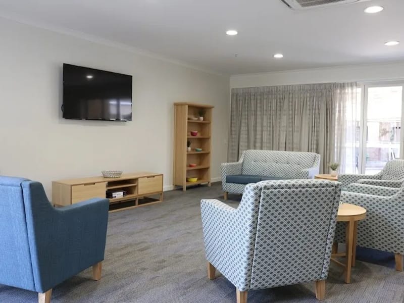 Ozcare Parkwood Gardens - Nursing Home in Labrador, QLD photo 7