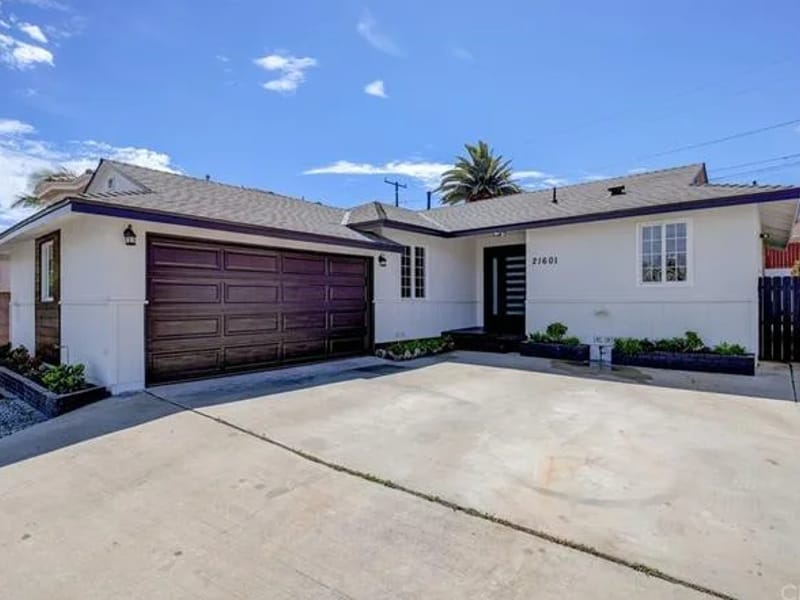 Adorable Redbeam Home - Assisted Living in Torrance, CA photo 2