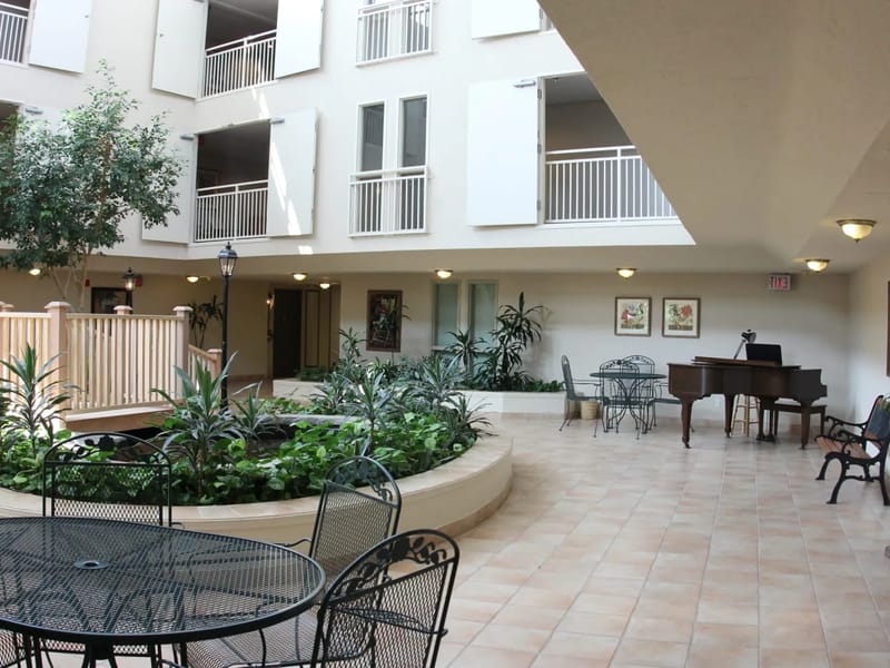 Bethany Lodge - Assisted Living in Worcester, England photo 2