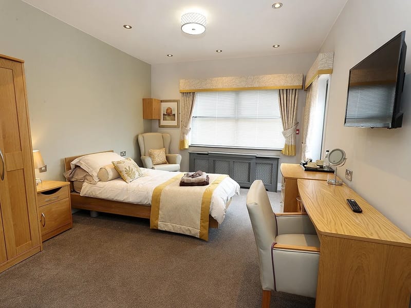 Redleif Care - In-Home Care in Yeovil, England photo 1