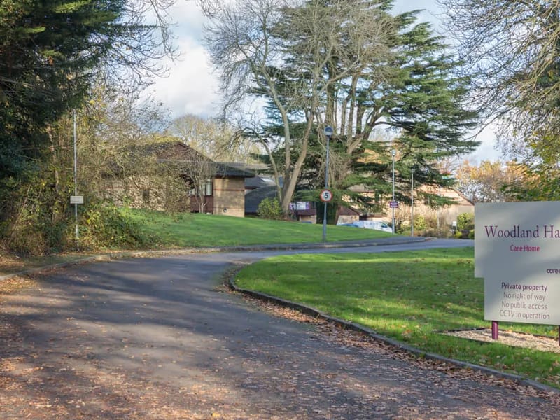 Woodland Hall - Nursing Home in Stanmore, England photo 2