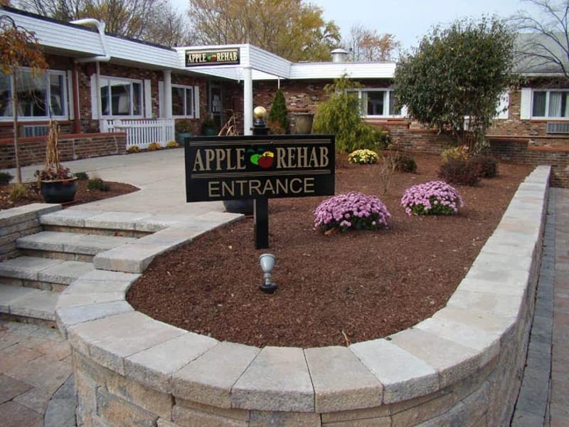Apple Rehab Rocky Hill - Assisted Living in Rocky Hill, CT photo 2