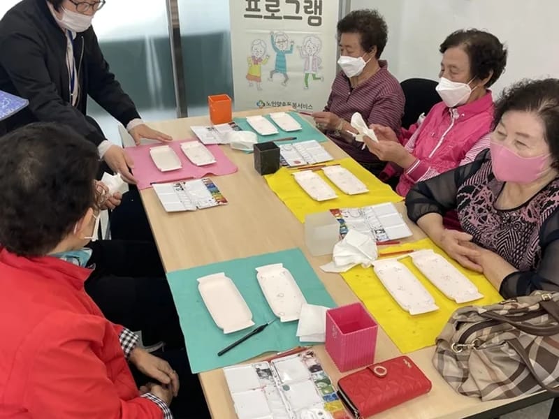 노인돌봄센터1566-8141 - 요양원 in 충주시, 충청북도 photo 2