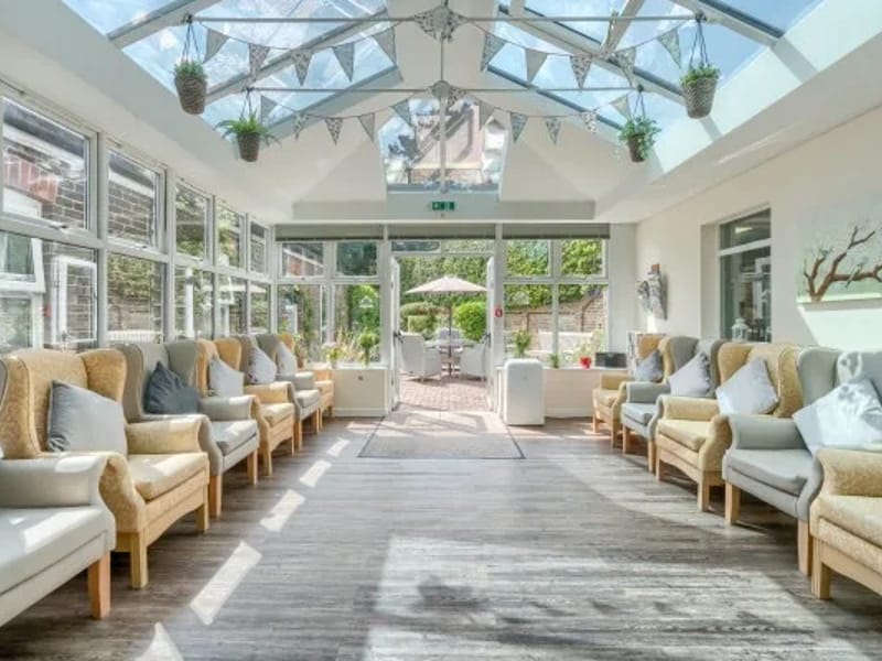 Grassington House - Nursing Home in Dorchester, England photo 2
