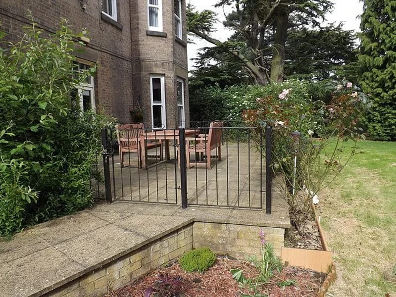 Little Brocklesby House in Grimsby, England photo 4