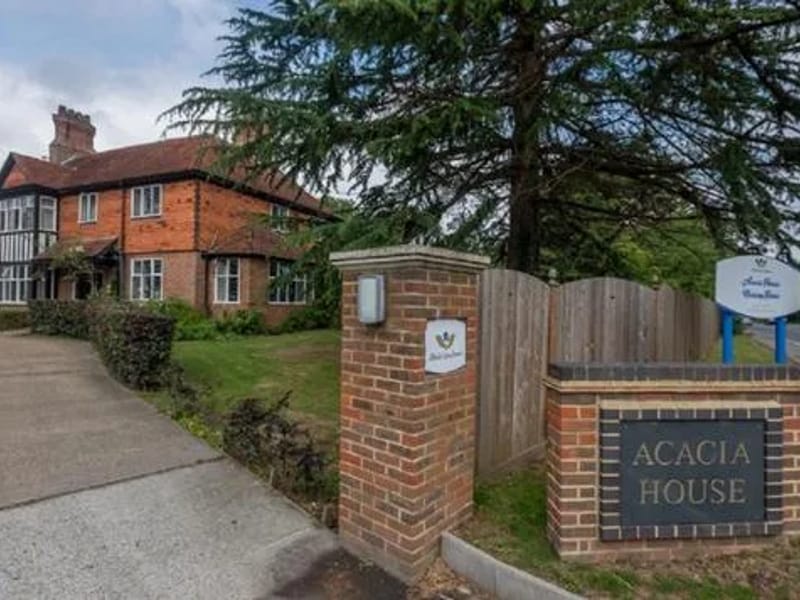 Acacia House - Tenterden - Assisted Living in Tenterden, England photo 2