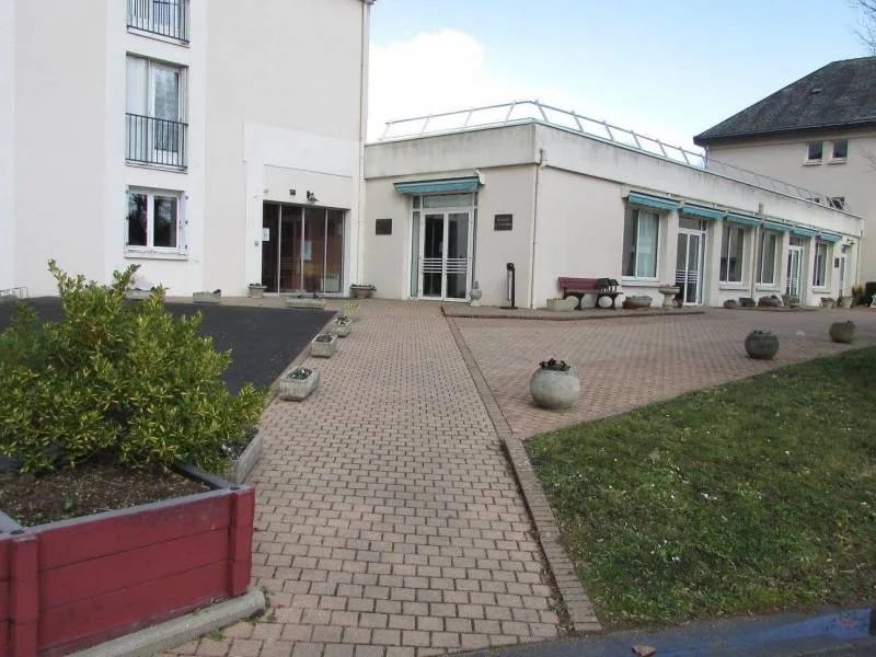 Residence Autonomie Beauchene - Maison de Retraite in CHATELLERAULT, Nouvelle-Aquitaine photo 3