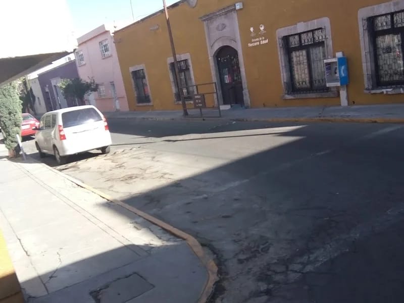 CENTRO MULTIFUNCIONAL DE APOYO AL ADULTO MAYOR - Hogar de Ancianos in Durango, Durango photo 5